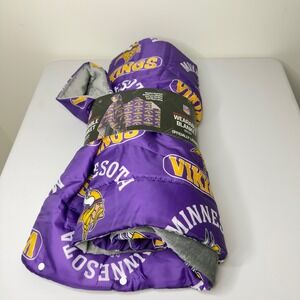 NFL Minnesota Vikings Wearable Blanket Purple New Unisex OSFA